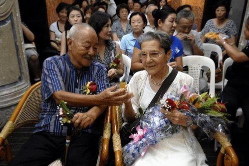 国产老头和老太,岁月流转中的温馨故事